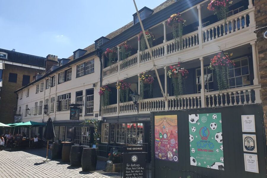 Booze, Brothels & the Bard: London's Bawdy Borough - Why Southwark earned its bawdy reputation