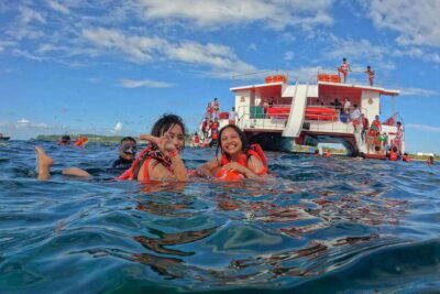 Boracay: Red Whale Party Cruise w/ Snacks & Water Activities