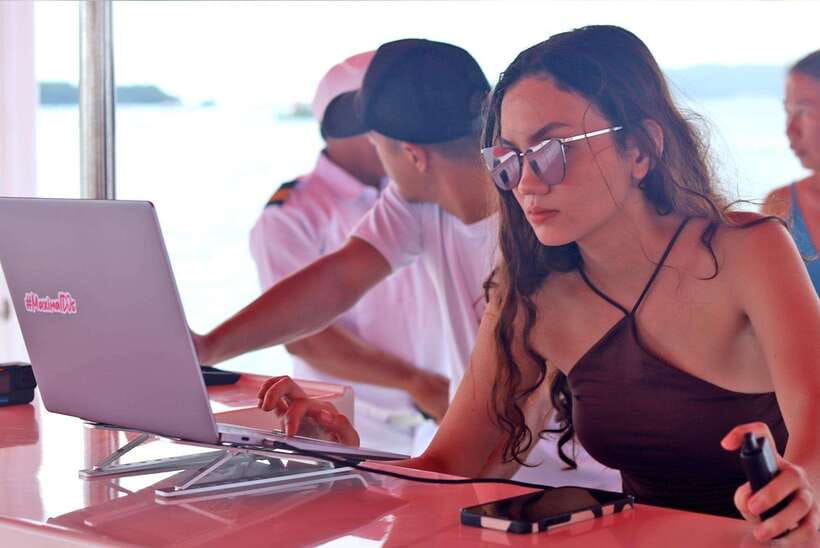 Boracay: Red Whale Party Cruise w/ Snacks & Water Activities - Is $72 a fair price?