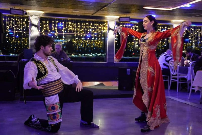 Bosphorus Dinner Cruise w/ Unlimited Drinks & Entertainment - What you see between Europe and Asia