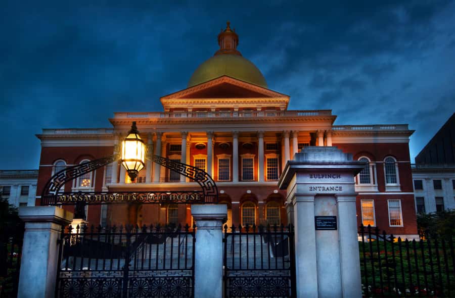 Boston: Boos and Brews Haunted Pub Crawl - A taste of Ireland at Emmet’s Pub