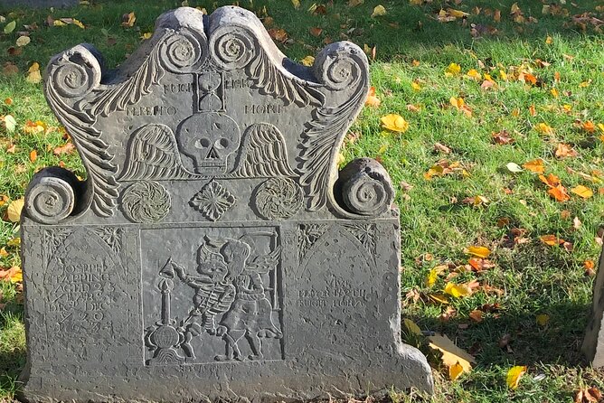 Boston: Freedom Trail History Tour and Brewery Taste - Granary Burying Ground, the tour’s quiet highlight