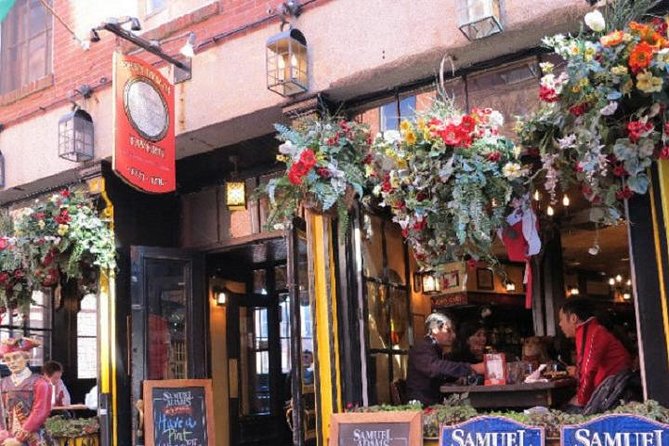 Boston Historic Taverns Tour with Tastings and Ferry - Old State House and the Boston Massacre site