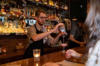 Small Bars and Street Art Tour with a Drink