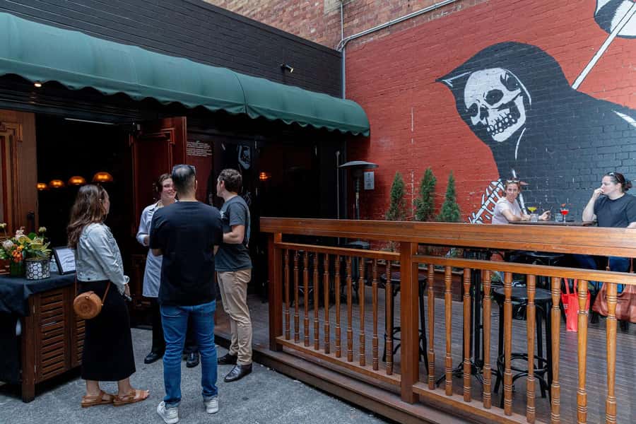 Brisbane: Small Bars and Street Art Tour with a Drink - Street art that gives the walk a purpose