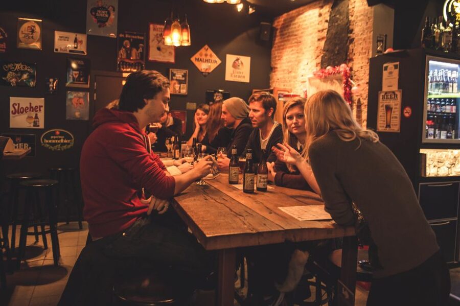 Bruges: Belgian Beer Tour with Chocolate Pairing - Five tasters, five chances to find your style