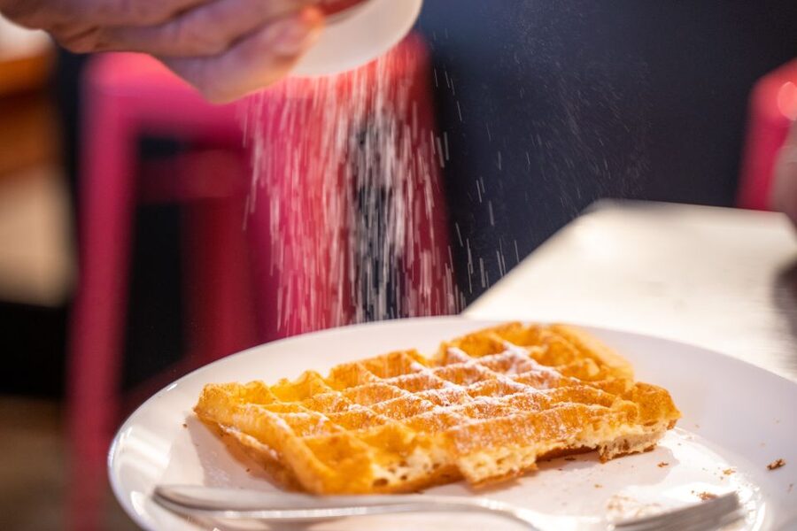 Bruges: Belgian Waffle-Making Workshop with Beer Tasting - What this Bruges workshop is really like