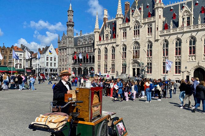 Bruges Highlights, Boat, Beer, Chocolate Day trip from Paris - Lunch in Bruges from 13:00 to 14:15