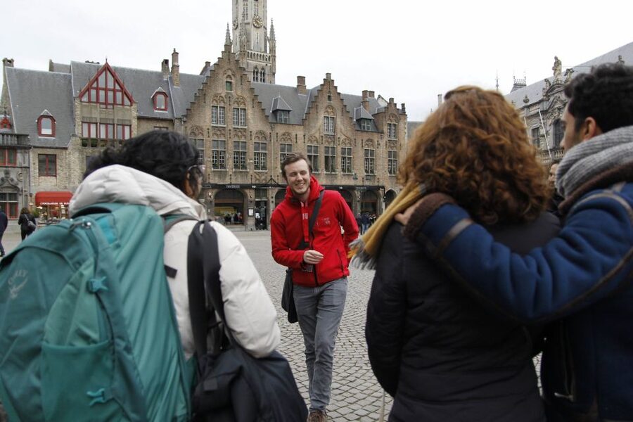 Bruges: History, Chocolate and Beer Walking Tour - Should you book it?