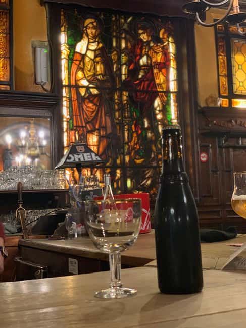 Brussels : Exclusive Chocolate, Beer, Waffle & Whiskey tour - Starting at Neuhaus on the Grand Place