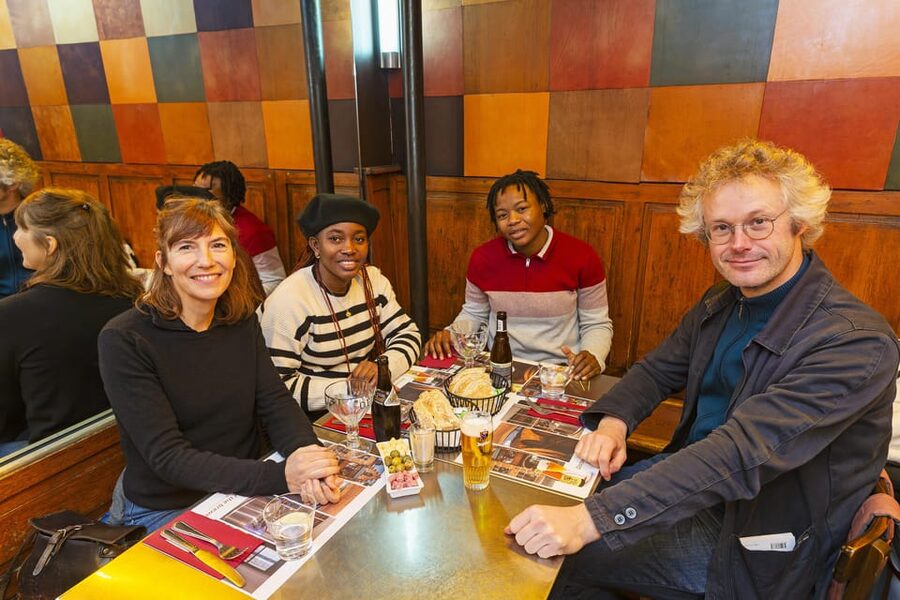 Brussels Food Tour: Main Dish, Beer, Waffle & Chocolate - The guides make or break the experience