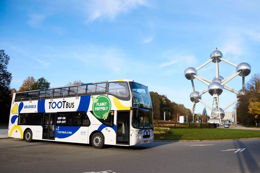 Brussels: Hop-On Hop-Off Bus Tour& Belgian Beer World Museum - What the audio guide and app add