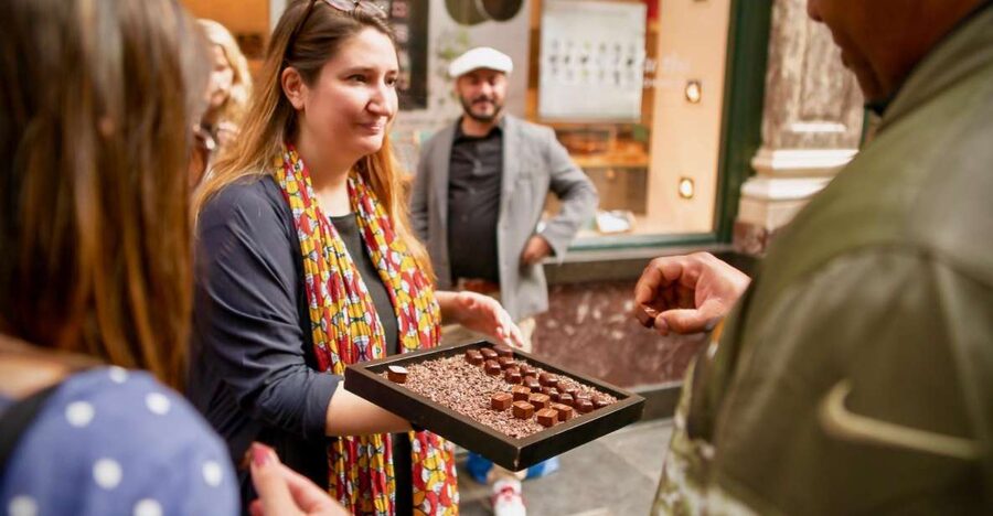 Brussels: Hungry Mary's Famous Beer and Chocolate Tour - Belgian beer in three venues