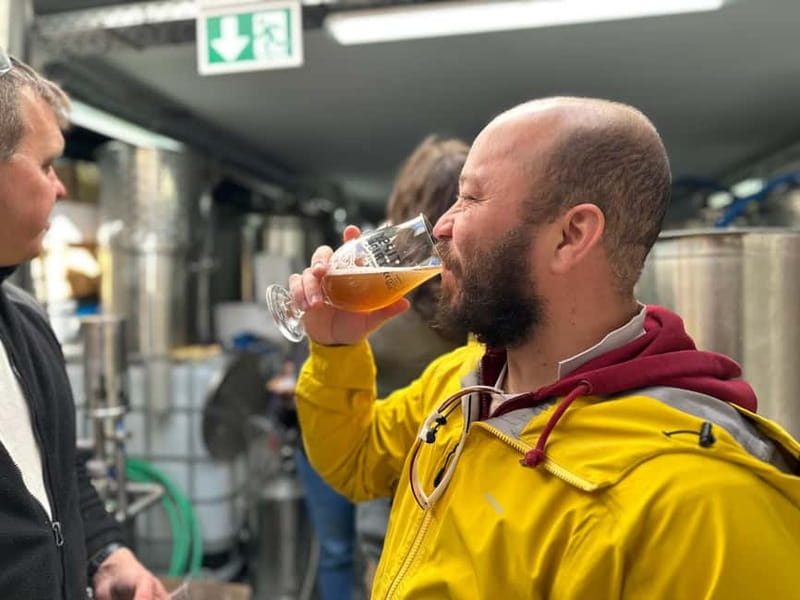 Brussels: micro brewery & distillery tour + beer tasting - Entering the brewery and distillery