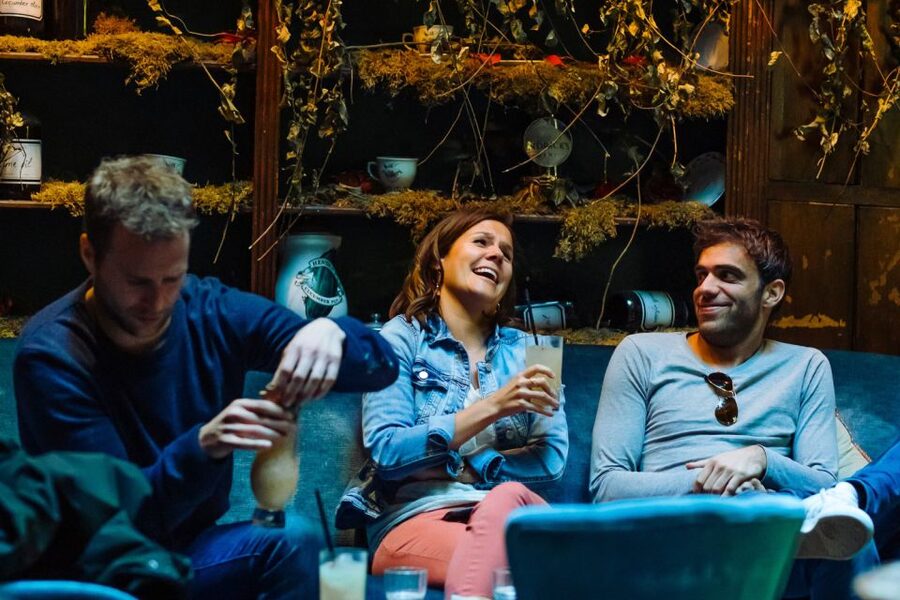 Brussels: Private Beers, Bars, and Live Music Tour by Night - Walking through Brussels after dark