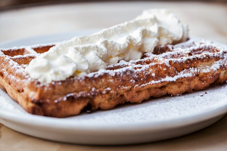 Brussels: Walking Food Tour with Chocolate, Beer, & Waffles - Four reasons this Brussels food tour earns attention