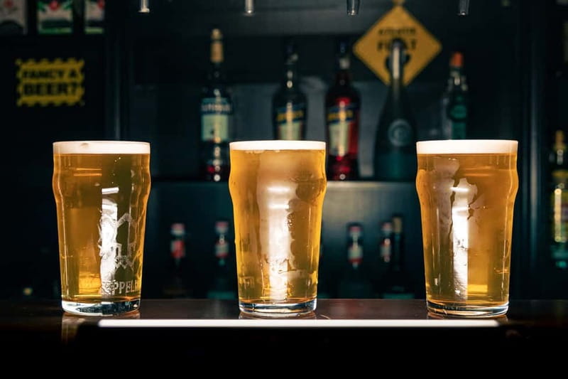 Bucharest: Craft Beer Tour with Traditional Meal - Why the small group matters