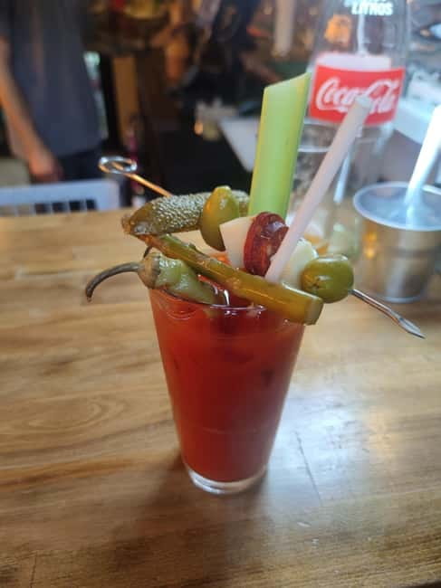 Budapest: 4-hour Bottomless Brunch w/ Cocktails & Craft Beer - Arriving between noon and 4 pm