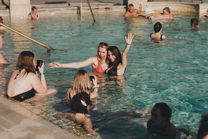 Budapest BeerSpa with Unlimited Beer and Optional Széchenyi Bath - Timing Your Visit and Finding the Entrance