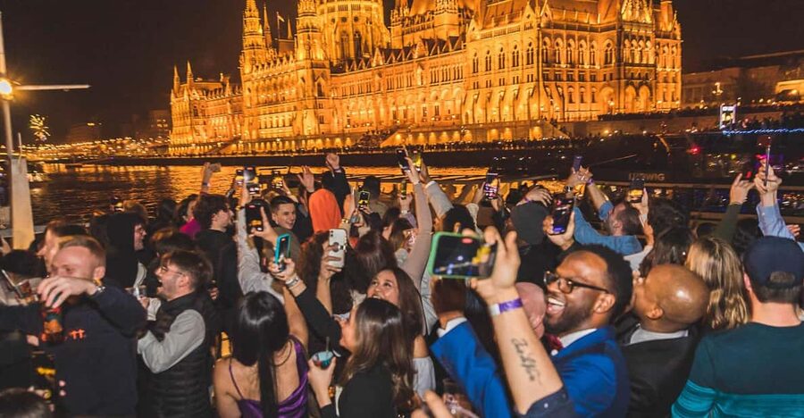 Budapest: Boat Party with option of Unlimited Drinks - Who will enjoy this Budapest boat party?