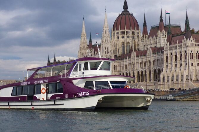 Budapest Danube Sightseeing Cruise with Unlimited Drinks - Gellért Baths, the university, and the southern riverfront