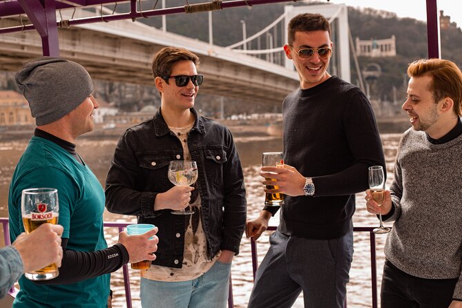 Budapest Danube Sightseeing Cruise with Unlimited Drinks - Food, music, seating, and the mood onboard