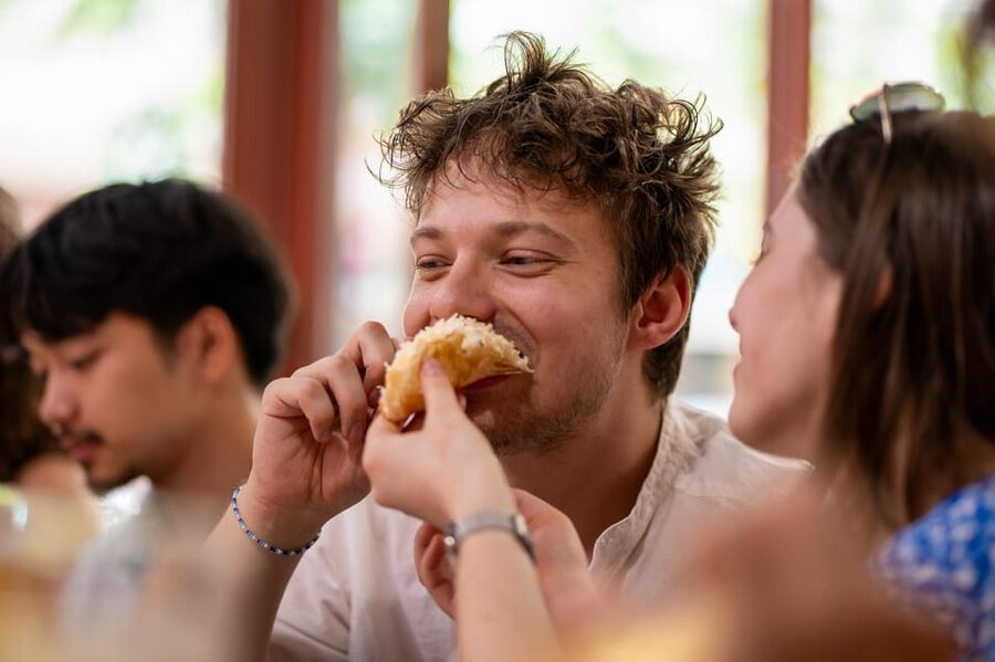 Budapest: Guided Food Tour with Wine, Beer, and Shots - The guide can shape the whole experience