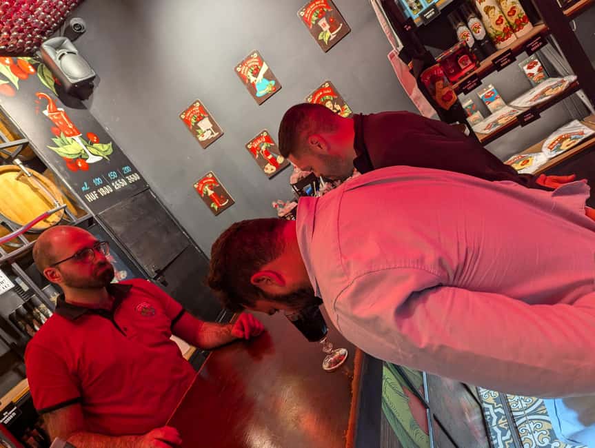 Budapest: Ruin Bars, Street Art, and Jewish Quarter Tour - Sampling street food along the route