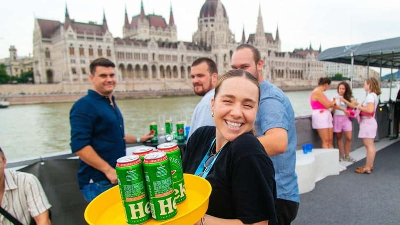 Budapest: Sip & Sail Danube Cruise with Unlimited Beer - Key things to know before booking