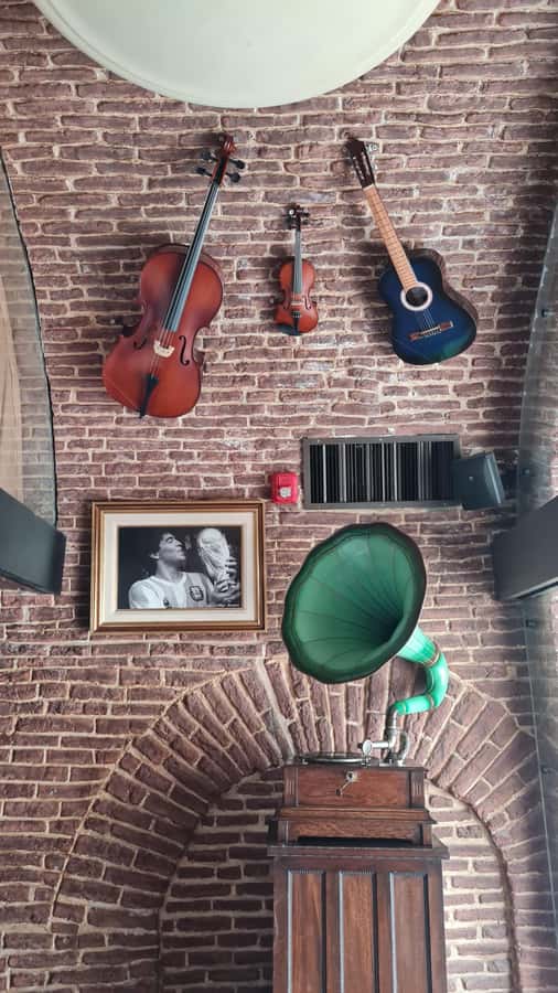 Buenos Aires: San Telmo, History, Bars, and Tango! - Why San Telmo rewards a walking tour