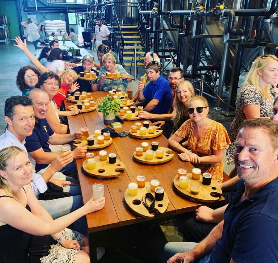 Byron Bay: Afternoon Brewery and Distillery Tour & tastings - The distillery stop and its cocktail appeal