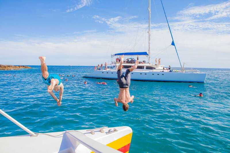 Cabo Catamaran Snorkel: Arch & Santa Maria, Open Bar, Snacks - One hour at Santa Maria Bay