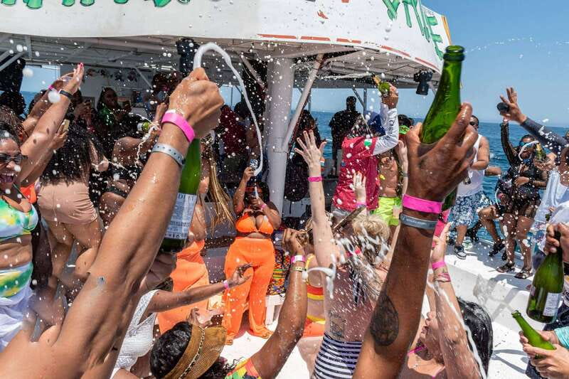 Cabo San Lucas: Hip Hop Boat Party with Unlimited Drinks - Key points to know before you book