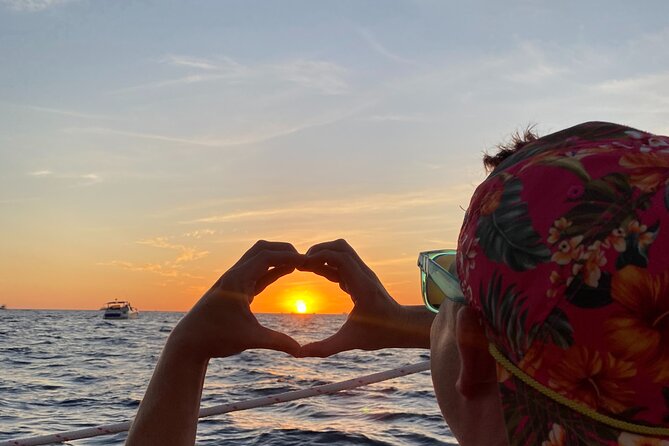Cabo San Lucas Sunset Cruise with Open Bar and Snacks - Who Will Enjoy This Cruise Most?