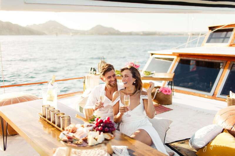 Cabo San Lucas: Sunset Yacht Cruise w/Chef Dinner & Open Bar - Dinner downstairs with oversized windows