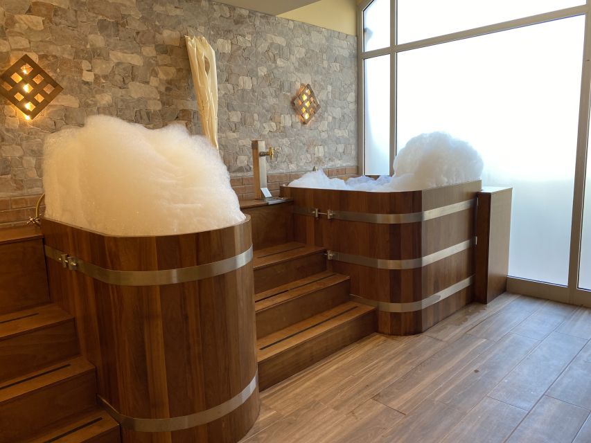 Cadiz: Beer Spa Entry Ticket with Beer and Local Snacks - Is $82 good value for one hour?