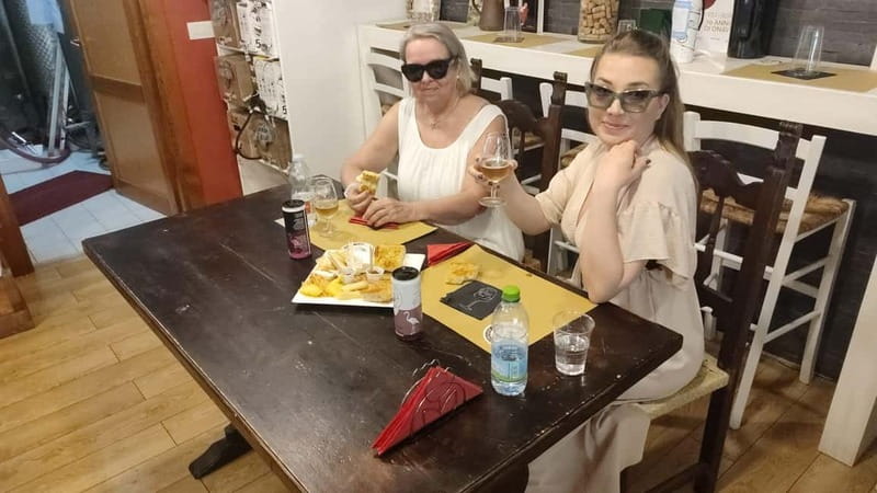 Cagliari: artisan beer and cheese tasting - Timing, group size, and booking flexibility