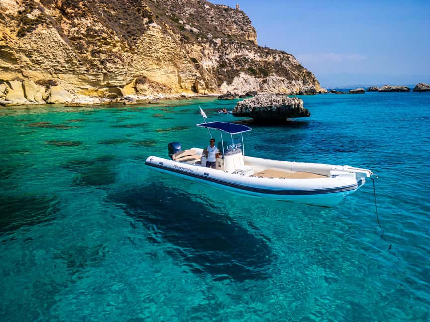 Cagliari: Boat Tour with 5 Snorkeling Stops & Free Drinks - Why this boat trip works well in Cagliari