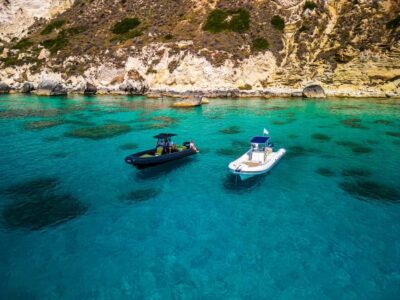 Cagliari: Boat Tour with 5 Snorkeling Stops & Free Drinks