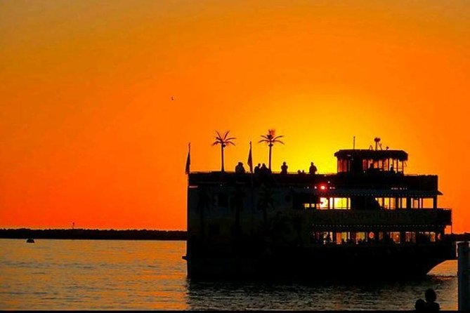 Calypso Breeze Tropical Party Cruise - Unlimited beer, wine, rum punch, and soft drinks