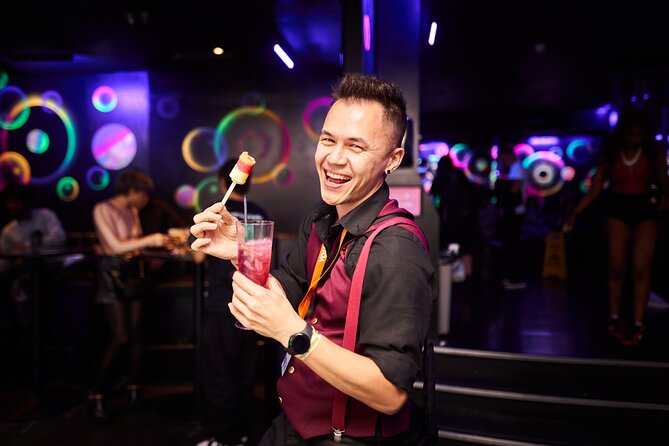 Camden Pub Crawl in London - The hosts are the heart of the experience
