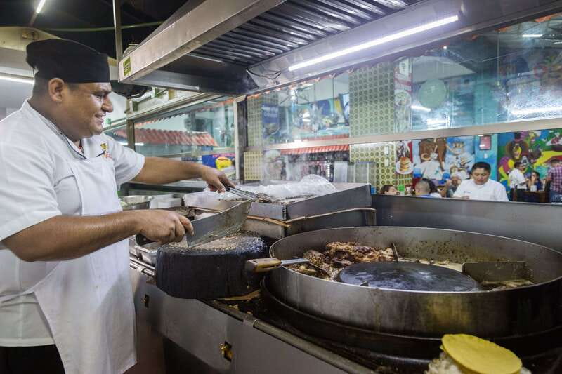 Cancún: Taco & Local Beer Tasting Tour with transportation - Stop Four and the evening venue