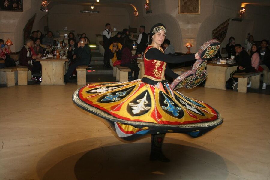 Cappadocia: Turkish Night Unlimited Drinks & Optional Meal - Key points to know before booking