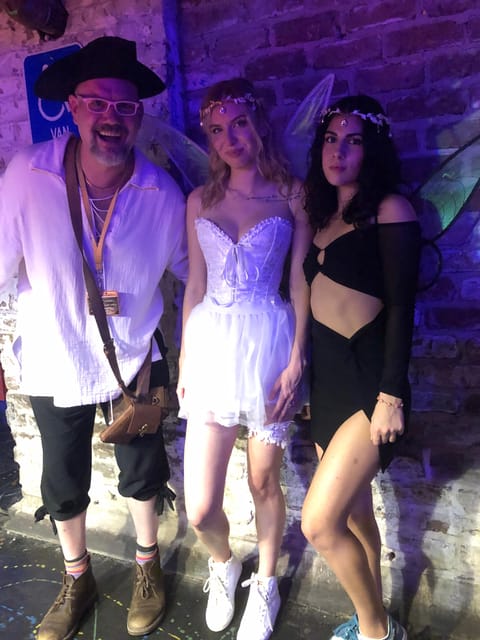 Captain Stoner's Haunted Dive Bar Crawl - What the $33 price really covers