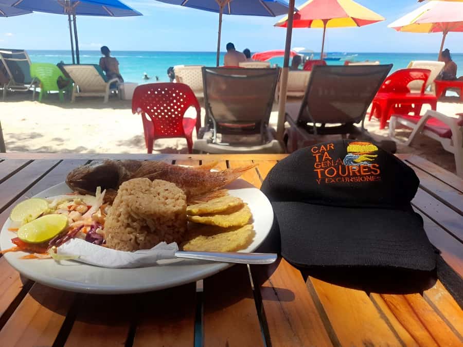 Cartagena: Daytour Aviary and Playa blanca, Barú by bus! - Early pickup from six Cartagena areas