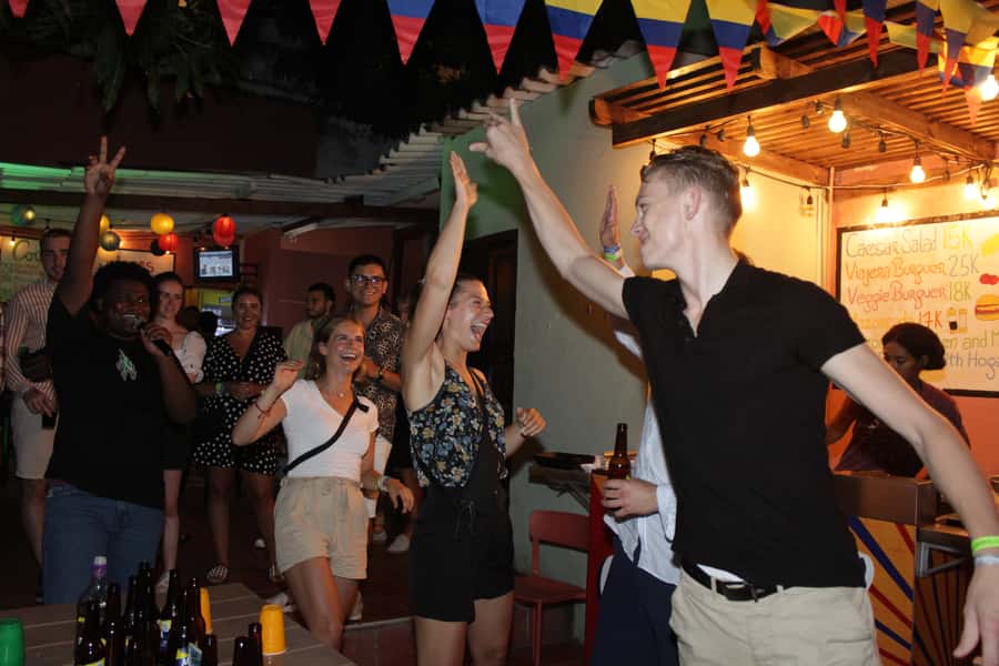 Cartagena: Pub Crawl with Dancing Lessons and Free Shots - Why this Cartagena pub crawl works so well