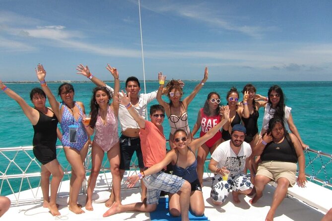 Catamaran Party Boat Cancun - The open bar, DJ, and party mood