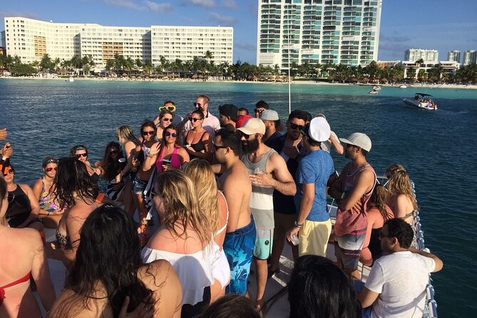 Catamaran Party Boat Cancun - The biggest risk: schedule changes