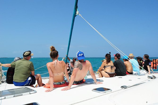 Catamaran Sail and Snorkeling Tour with Open Bar in Puerto Morelos - The return sail, beaches, and open bar