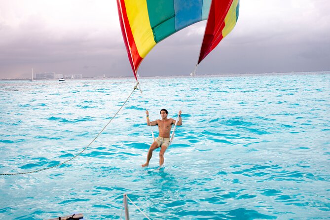 Catamaran to Isla Mujeres, Open bar, buffet, Beach Club Included - Where expectations can go wrong